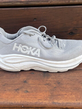Hoka One One Clifton 10 Sneakers Mens Size 10D Running Shoes Gray Breathable Gym